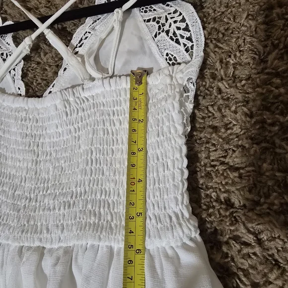 "Emerald Sundae" White Textured Dress. - Picture 13 of 16